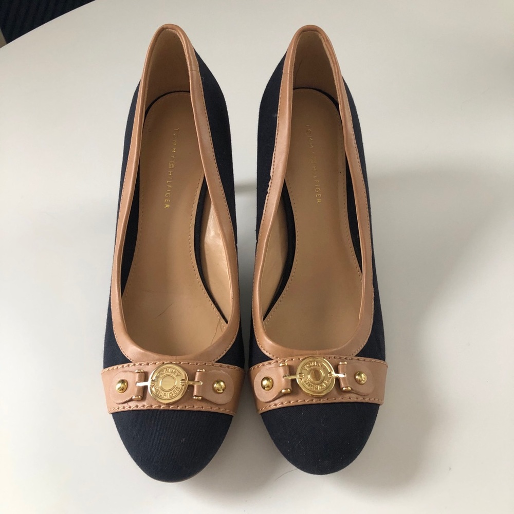 Tommy Hilfiger 3” Heels SZ 7
